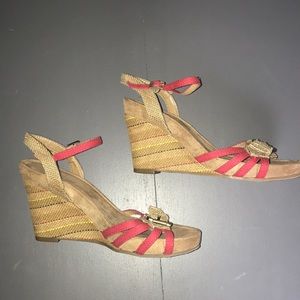 Aerosoles wedge red sandals ❤️